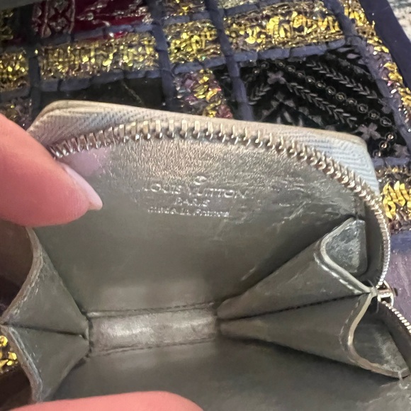 Authentic EUC Louis Vuitton Snowflake Porte-Monnaie Flocon Argent Pouch Rare - Picture 9 of 10